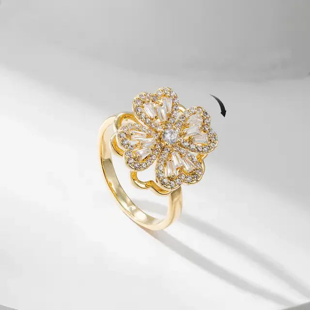 Anillo de Trébol Enamorado® | Anillo Giratorio de Trébol 🍀💎