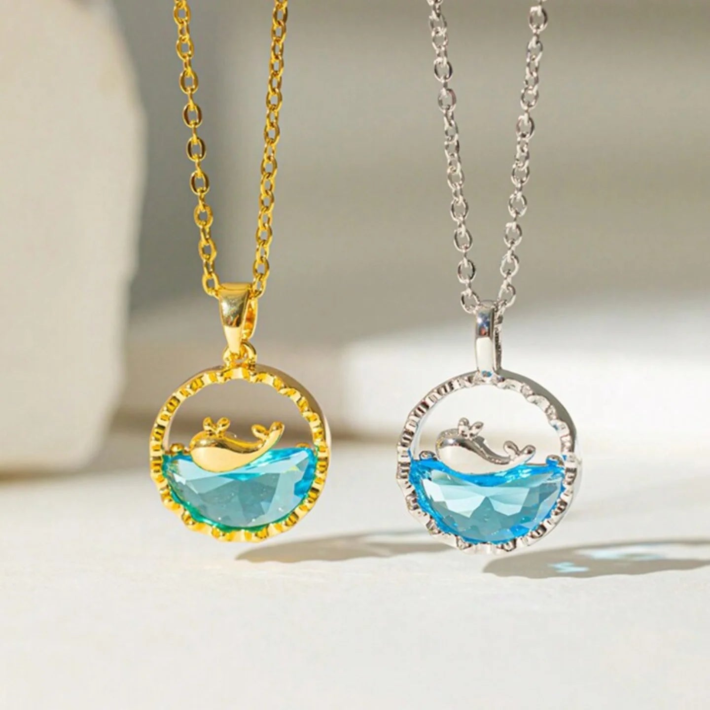 Collar Blue Oceans® | Collar de Ballenita + Caja de Regalo 🤍🐳