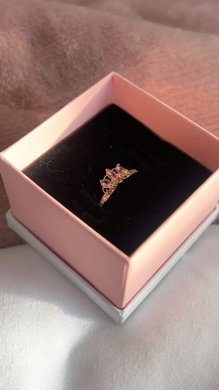 Anillo Corona Ensueño® | Anillo Promesa Talla Ajustable + Caja de regalo ✨💗🐝